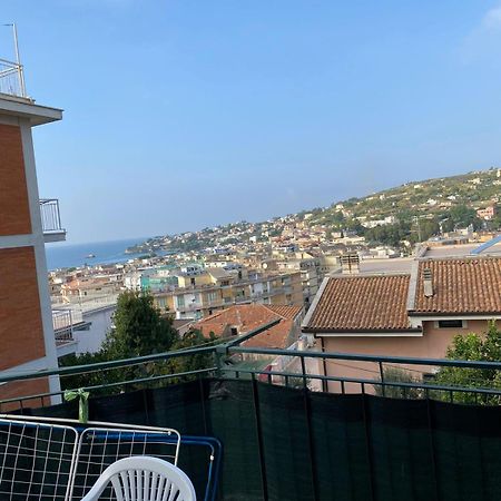 Вилла A Casa Di Lu Гаэта Экстерьер фото